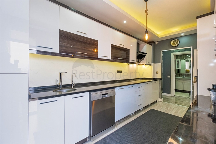 Квартиры планировки 2+1 и 3+1 дуплекс в микрорайоне Кызыларык - Анталия