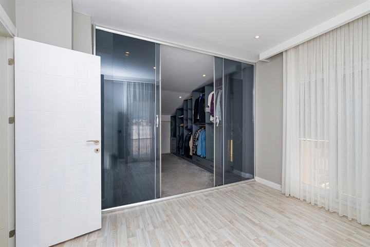 Квартира планировки 4+1 дуплекс в микрорайоне Кызыларык - Анталия 