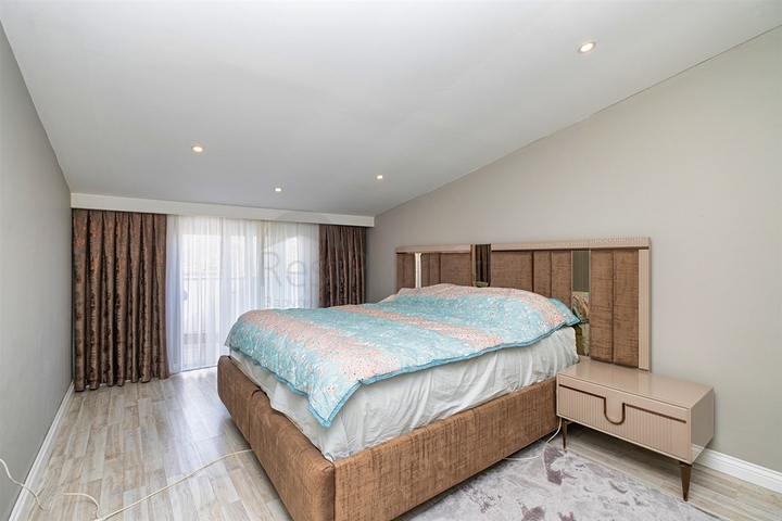 Квартира планировки 4+1 дуплекс в микрорайоне Кызыларык - Анталия 