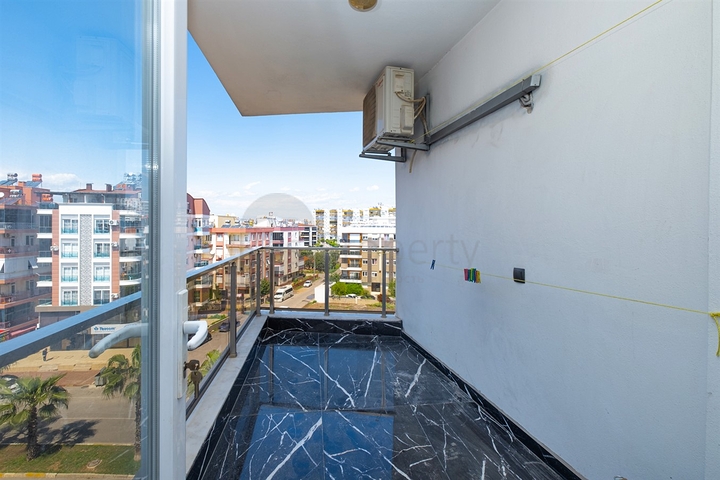 Квартира планировки 4+1 дуплекс в микрорайоне Кызыларык - Анталия 