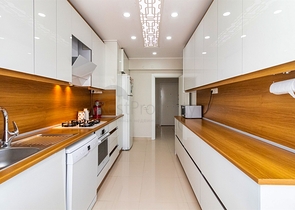 Квартира планировки 3+1 в микрорайоне Варлык - Анталия