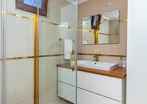 Квартира планировки 3+1 в микрорайоне Варлык - Анталия