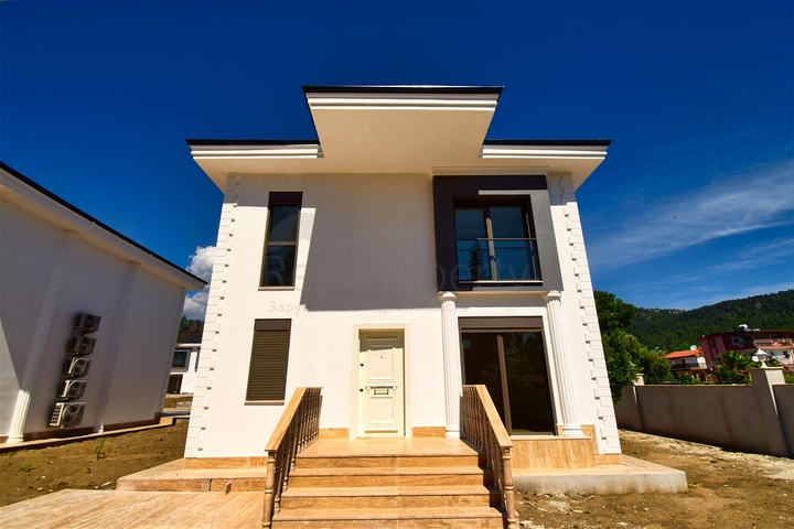 Виллы планировки 4+1 в районе Кемер - Анталия 