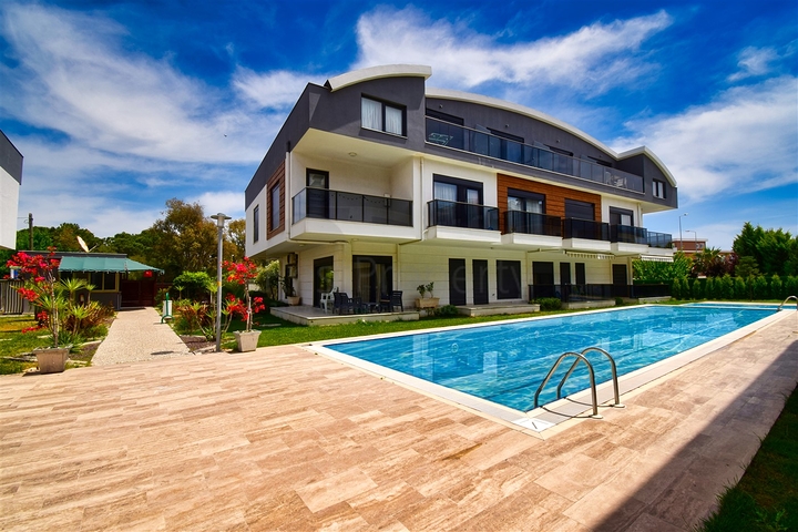 Квартира планировки 3+1 в микрорайоне Гюзельоба - Анталия  