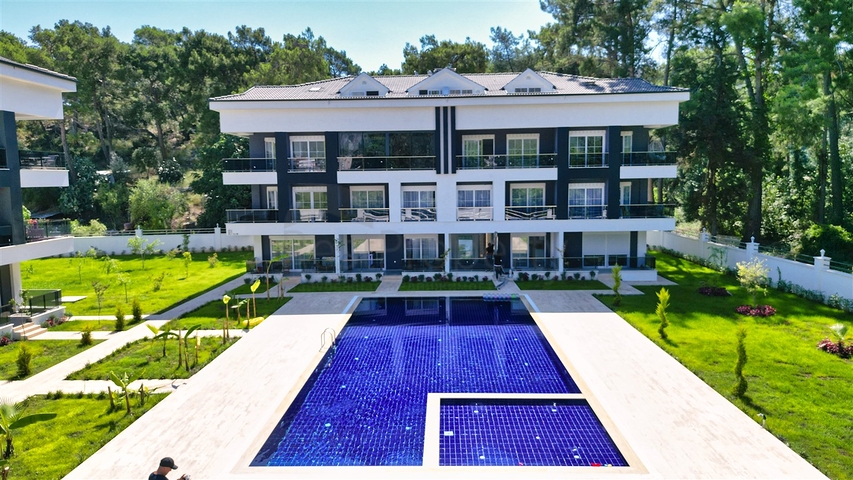 Квартиры планировки 1+1 , 2+1 и 3+1 в районе Кемер - Анталия 