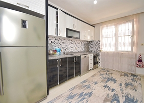 Квартира планировки 2+1 в центре города Анталия