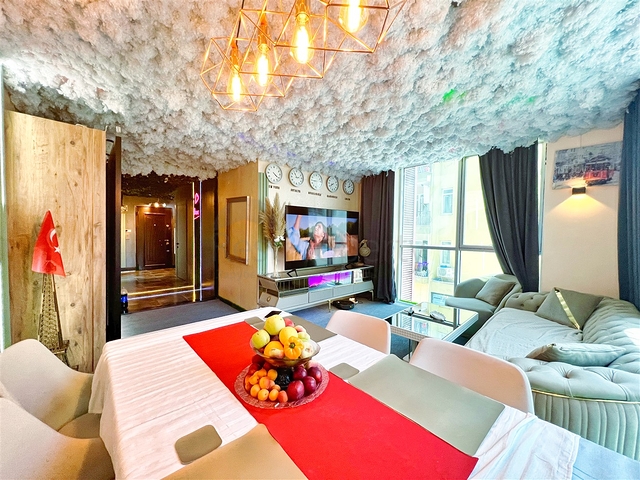 Квартира планировки 1+1 в центре города Анталия