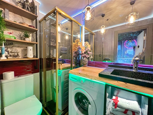 Квартира планировки 1+1 в центре города Анталия