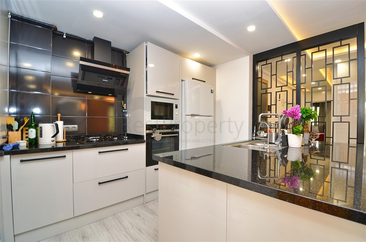 Квартира планировки 4+2 в микрорайоне Унжалы - Анталия 