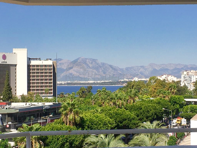 Квартира планировки 3+1 в микрорайоне Шириньялы - Анталия 