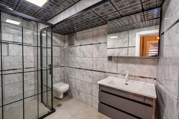 Квартира планировки 3+1 дуплекс в районе Кемер - Анталия