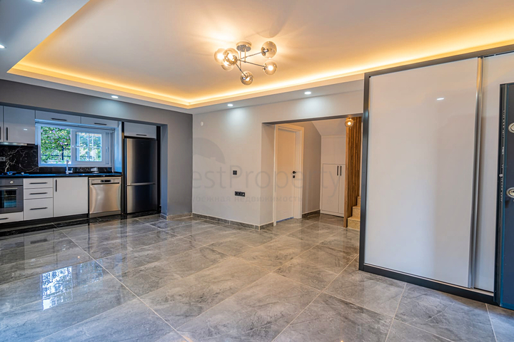 Квартира планировки 3+1 дуплекс в районе Кемер - Анталия