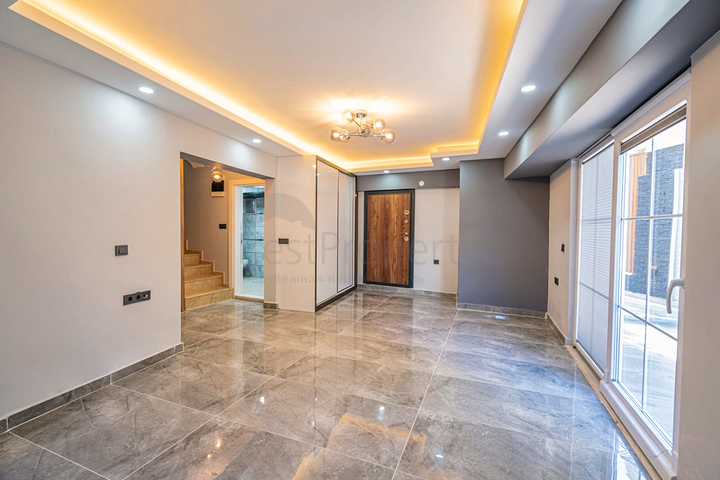 Квартира планировки 3+1 дуплекс в районе Кемер - Анталия