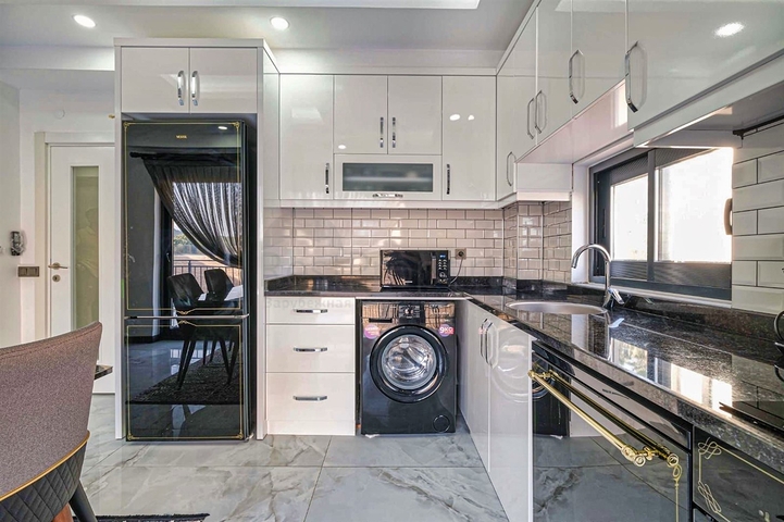 Вилла планировки 4+1 в микрорайоне Текирова - Анталия