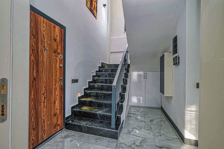 Вилла планировки 4+1 в микрорайоне Текирова - Анталия