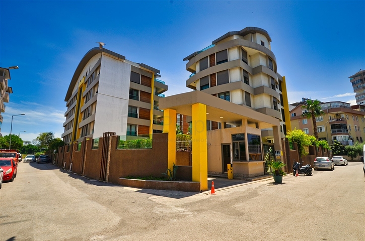 Квартира планировки 2+1 в микрорайоне Пынарбашы - Анталия