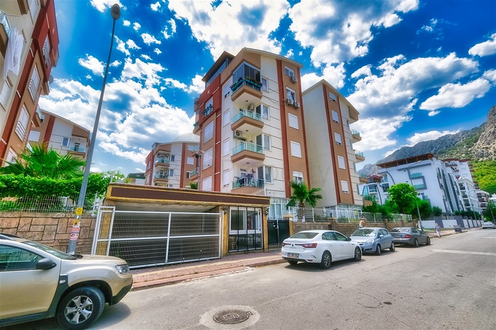 Квартира планировки 2+1 в микрорайоне Сарысу - Анталия