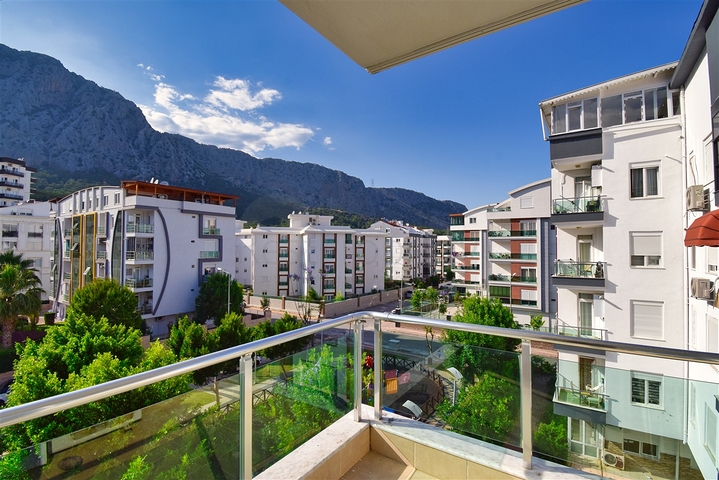 Квартира планировки 2+1 в микрорайоне Сарысу - Анталия