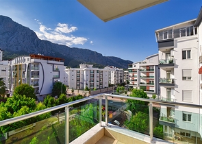 Квартира планировки 2+1 в микрорайоне Сарысу - Анталия