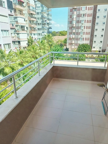 Квартира планировки 2+1 в микрорайоне Гюзельоба - Анталия 