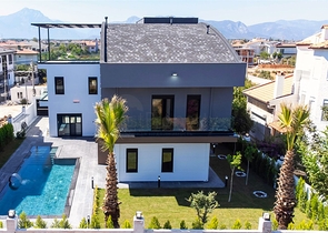 Вилла планировки 6+1 в районе Дошемеалты - Анталия