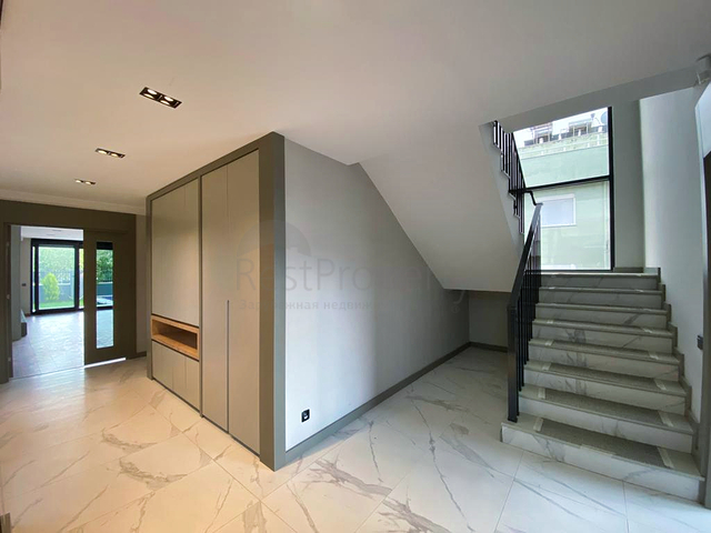 Вилла планировки 5+1 в микрорайоне Эрменек - Анталия