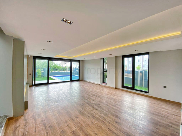 Вилла планировки 5+1 в микрорайоне Эрменек - Анталия