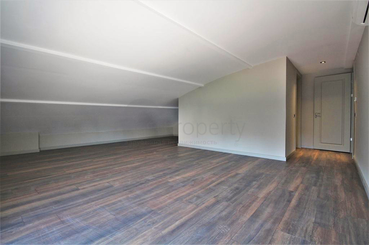 Вилла планировки 6+1 в микрорайоне Гюзельоба - Анталия