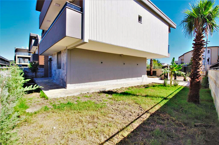 Вилла планировки 6+1 в микрорайоне Гюзельоба - Анталия