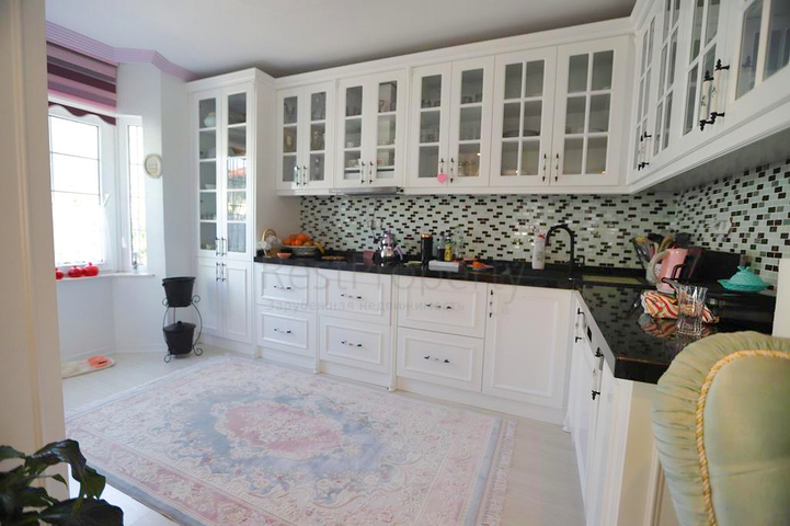 Вилла планировки 4+1 в районе Кемер - Анталия