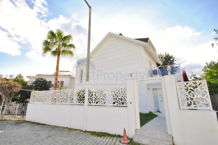 Вилла планировки 3+1 в районе Кемер - Анталия