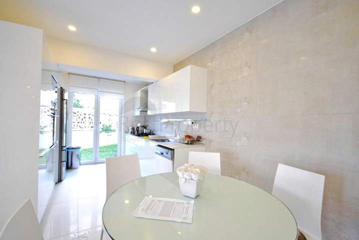 Вилла планировки 3+1 в районе Кемер - Анталия