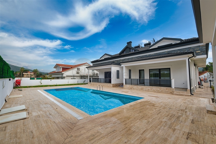 Вилла планировки 3+1 в районе Кемер - Анталия