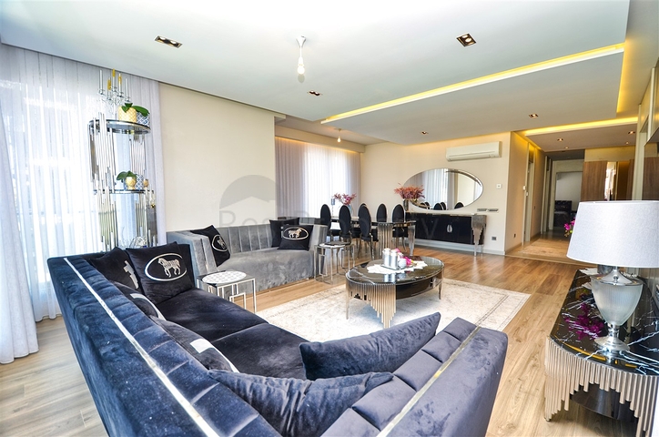 Квартира планировки 3+1 в микрорайоне Гюрсу - Анталия