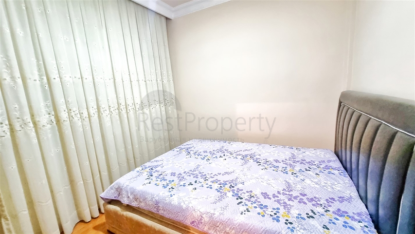 Квартира планировки 3+1 в центре города Анталия 