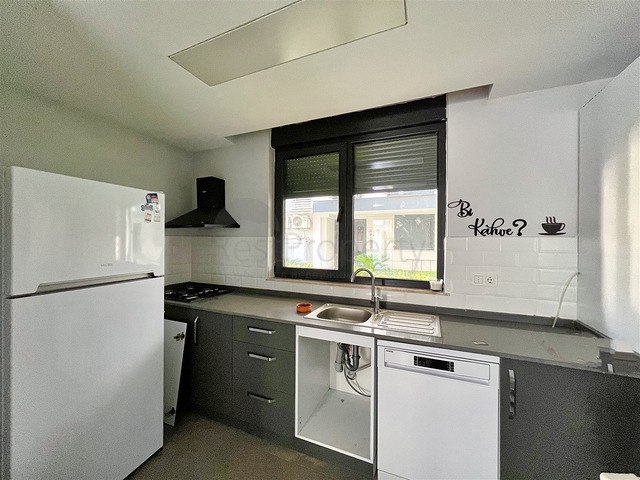 Квартира планировки 1+1 в микрорайоне Эрменек - Анталия 