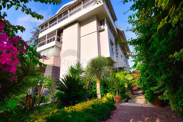 Квартира планировки 2+1 в районе Кемер - Анталия 