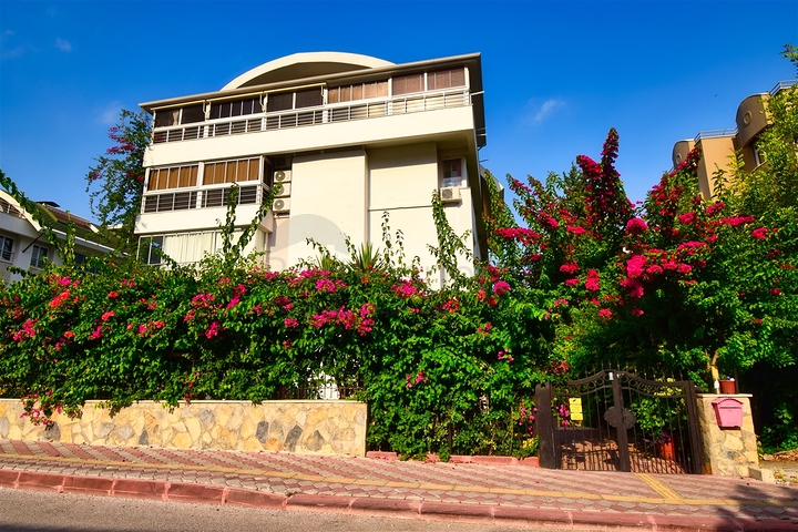 Квартира планировки 2+1 в районе Кемер - Анталия 