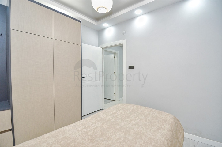 Квартира планировки 2+1 в центре города Анталия 