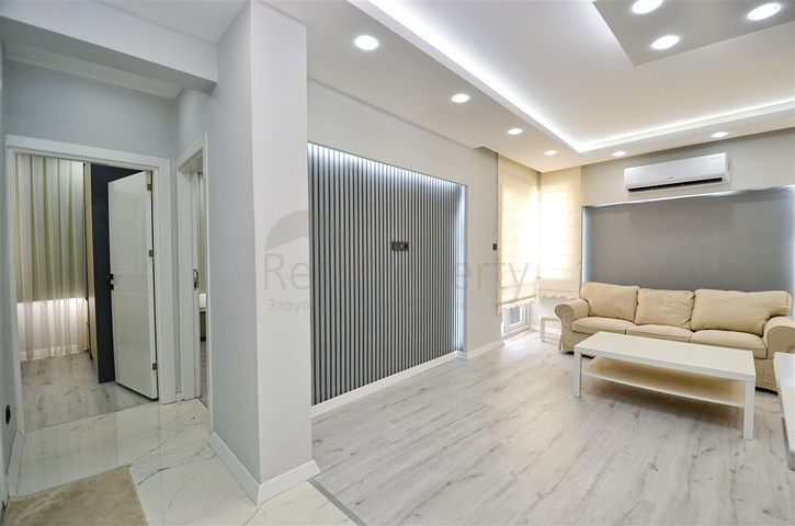 Квартира планировки 2+1 в центре города Анталия 