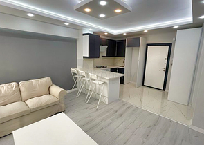 Квартира планировки 2+1 в центре города Анталия 