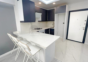 Квартира планировки 2+1 в центре города Анталия 