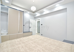 Квартира планировки 2+1 в центре города Анталия 