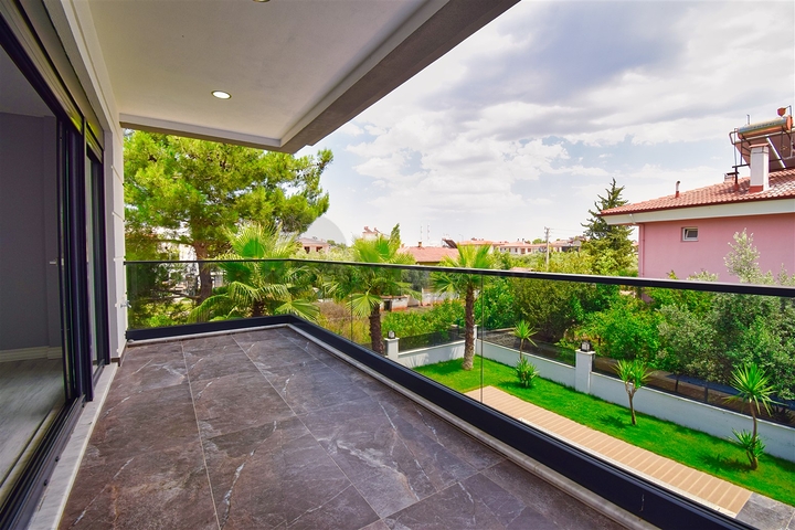 Вилла планировки 4+1 в районе Дошемеалты - Анталия 