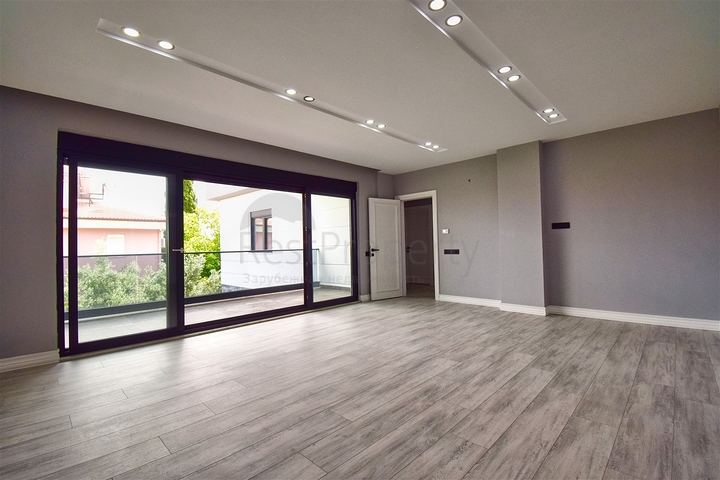 Вилла планировки 4+1 в районе Дошемеалты - Анталия 