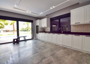 Вилла планировки 4+1 в районе Дошемеалты - Анталия 