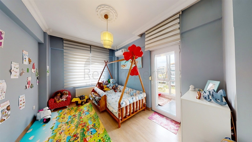 Квартира планировки 6+1 дуплекс в микрорайоне Унджалы - Анталия 