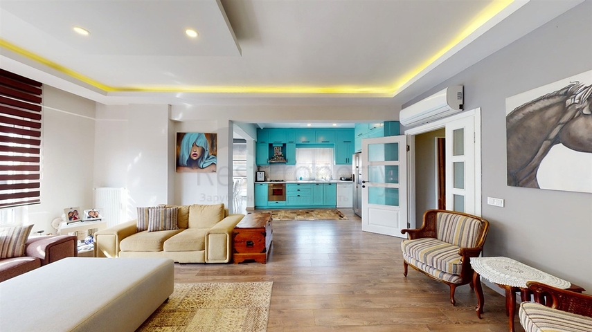 Квартира планировки 6+1 дуплекс в микрорайоне Унджалы - Анталия 