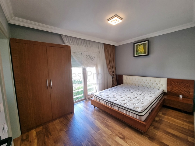 Вилла планировки 4+1 в микрорайоне Кадрие - Анталия 