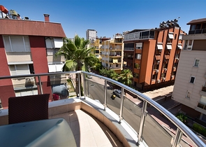 Квартира планировки 6+2 дуплекс в центре города Анталия 